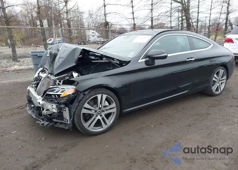 2021 Mercedes-Benz C 300 Coupe z USA, uszkodzony, nr VIN W1KWJ8DB9MG092097